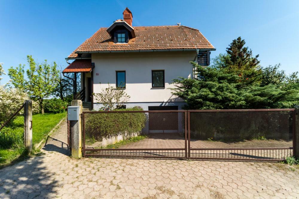 D&J House Vila Ormoz Exterior foto